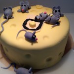 Mouse cake